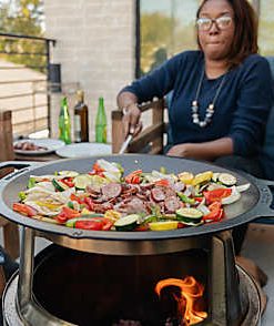 19.5" Fire Pit Cast Iron Wok Top + Hub - View 2